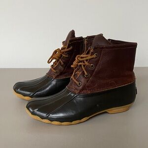 Size 8 Women’s Sperry Saltwater Brown and Black Boots